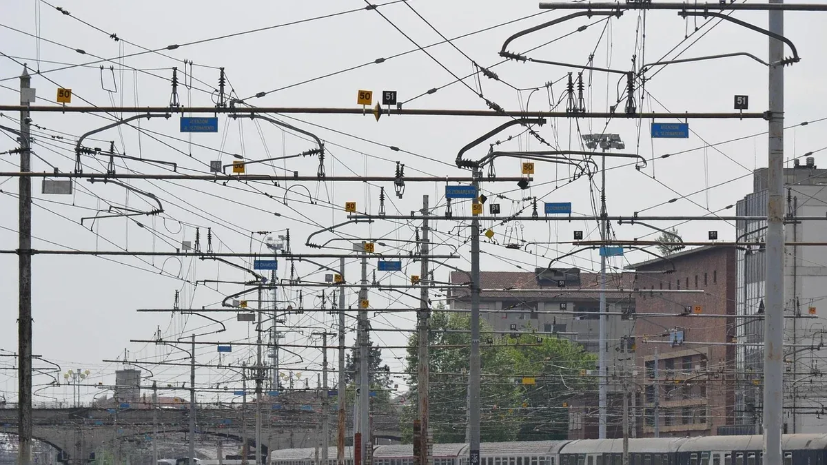 Coincidenza tra due treni in stazioni grandi: come valutare i minuti
